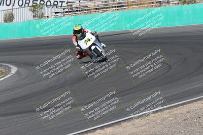 media/Apr-20-2025-AHRMA (Sun) [[393a79c373]]/Race/Group 11 early race/Turn 4b/